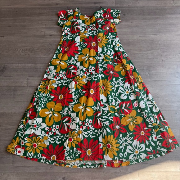 Floral Maxi Dress with Ruffle Sleeves - Picture 4 of 4